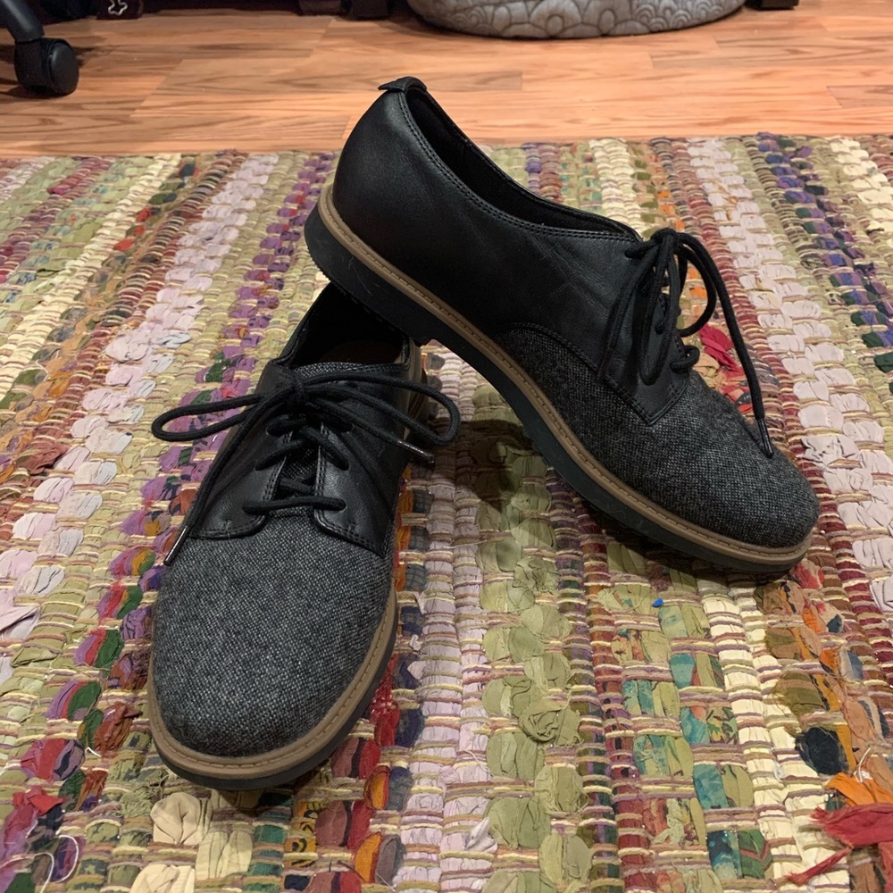 Clarks Raisie Bloom Oxford Shoes